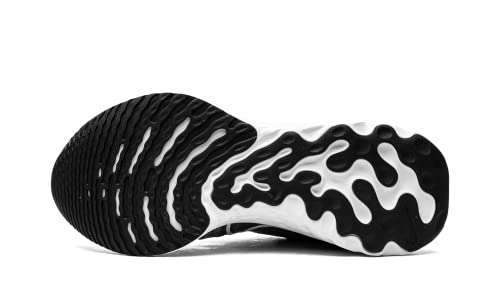 Nike Women's Stroke Running Shoe