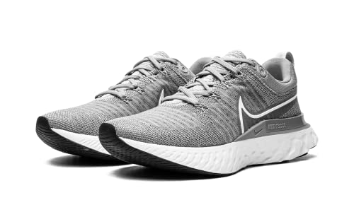 Nike Women's Stroke Running Shoe
