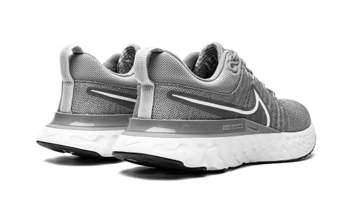 Nike Women's Stroke Running Shoe